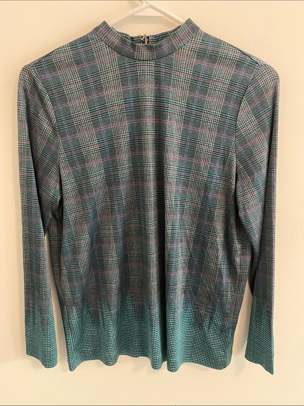 Carlisle Per Se Silk Tartan Plaid L/S High Neck Top Size Medium